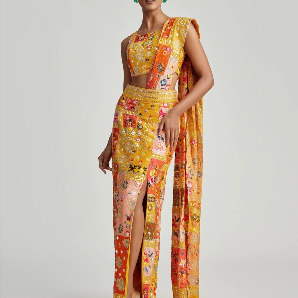 Indian Fusion Matching Set - Picture 2 of 4